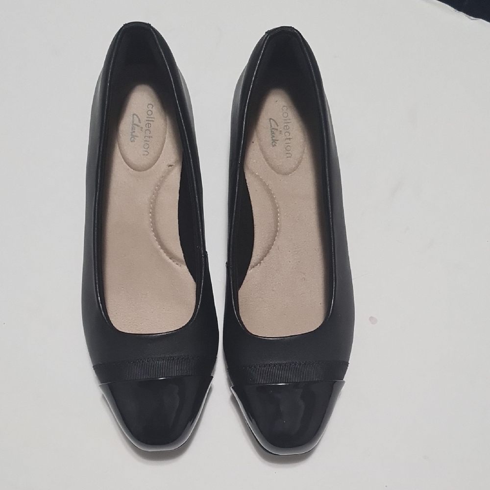 NEW Clarks Black Flats